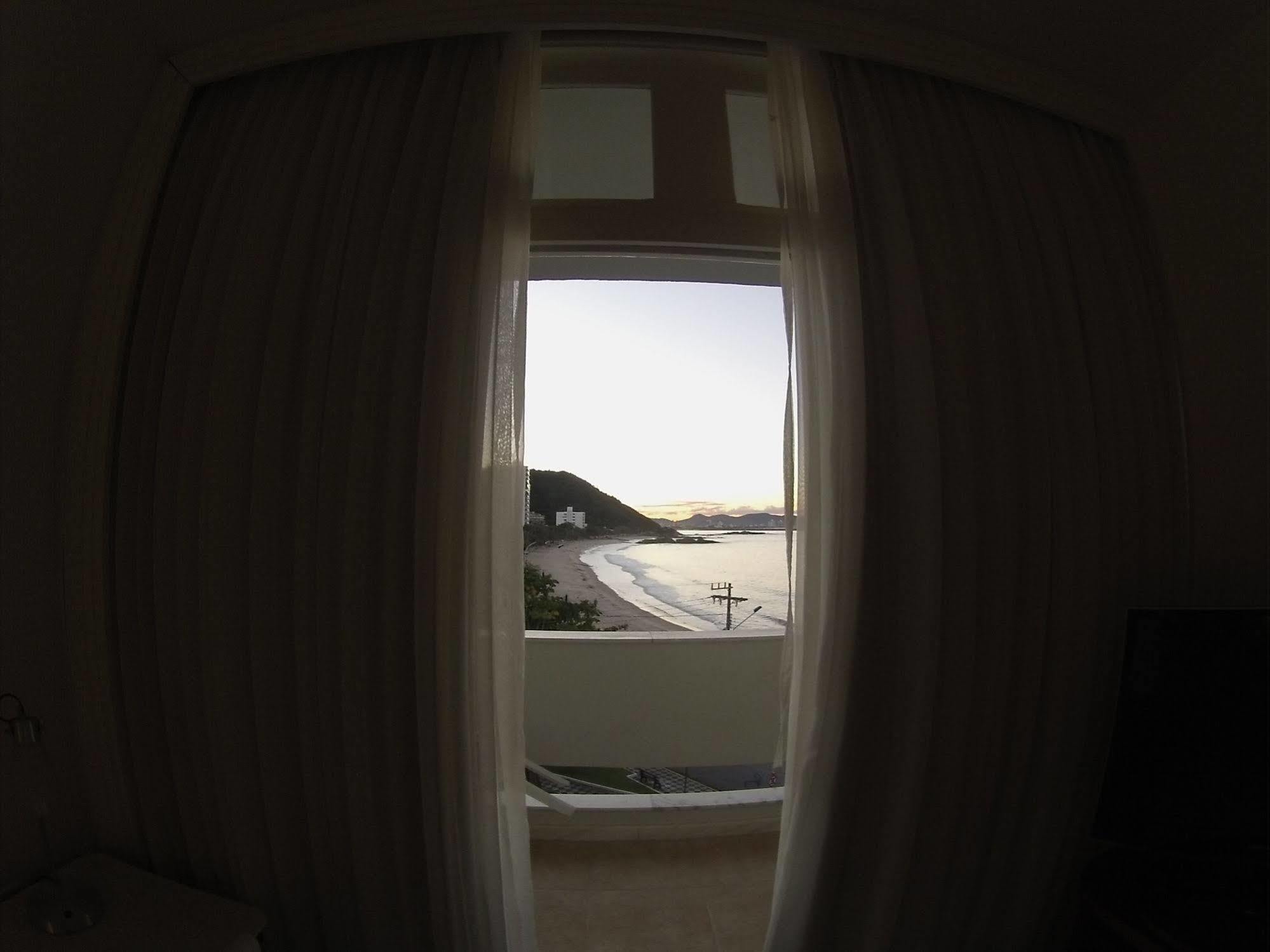 Hotel Marambaia Cabecudas - Frente Mar Itajaí Екстериор снимка