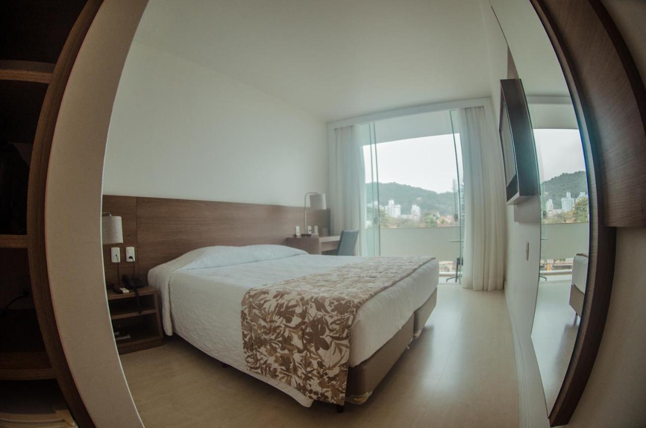 Hotel Marambaia Cabecudas - Frente Mar Itajaí Екстериор снимка